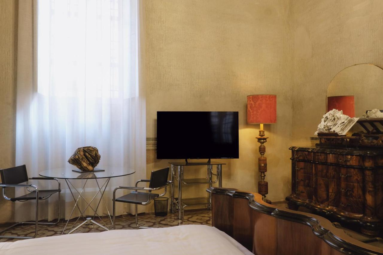 Foresteria Palazzo Guazzoni Zaccaria Cremona Ngoại thất bức ảnh