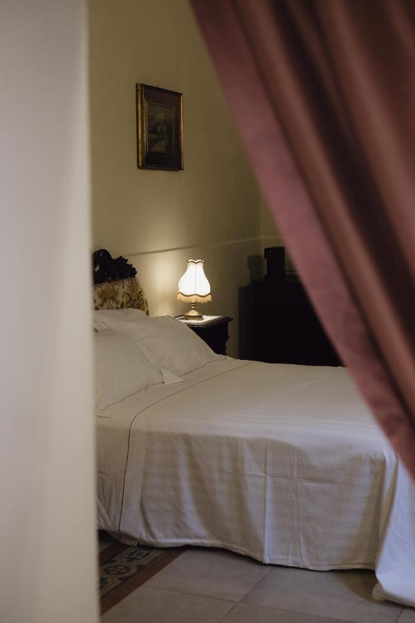 Foresteria Palazzo Guazzoni Zaccaria Cremona Ngoại thất bức ảnh